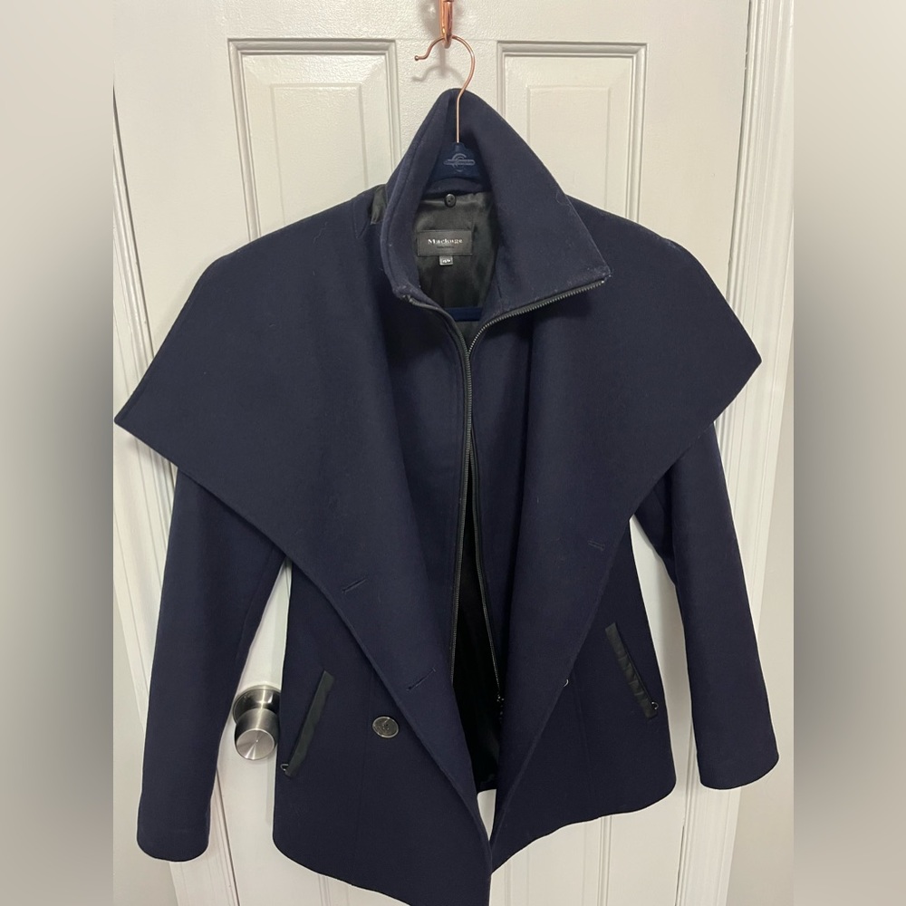 Mackage zip up wool coat short NAVY